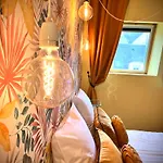 La Bonbonniere Jaune アパート